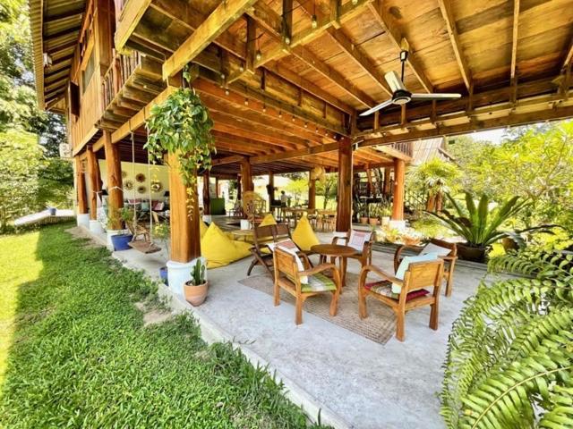 La Maison - Chiangmai Mae Taeng Exterior photo